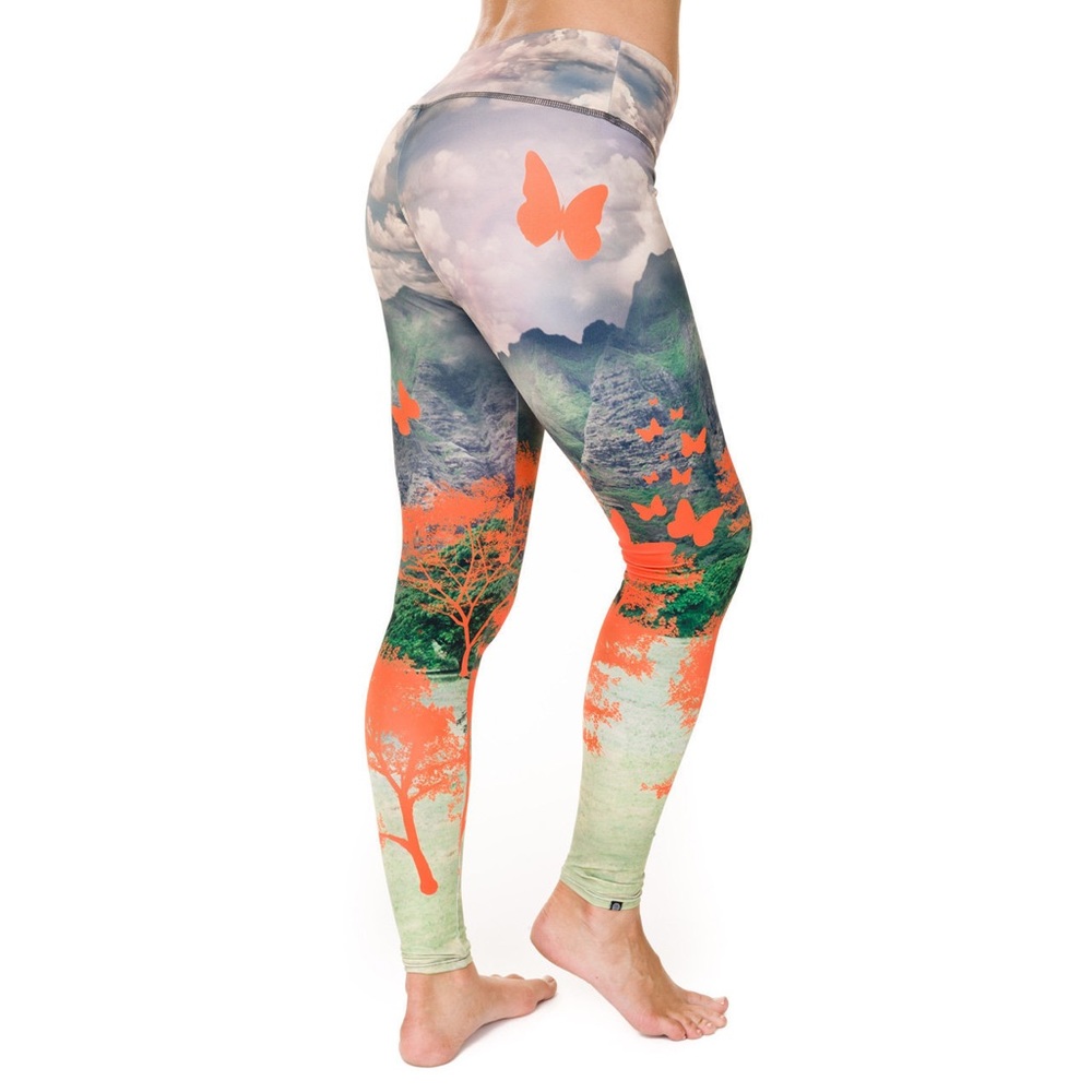 Onzie yoga leggings
